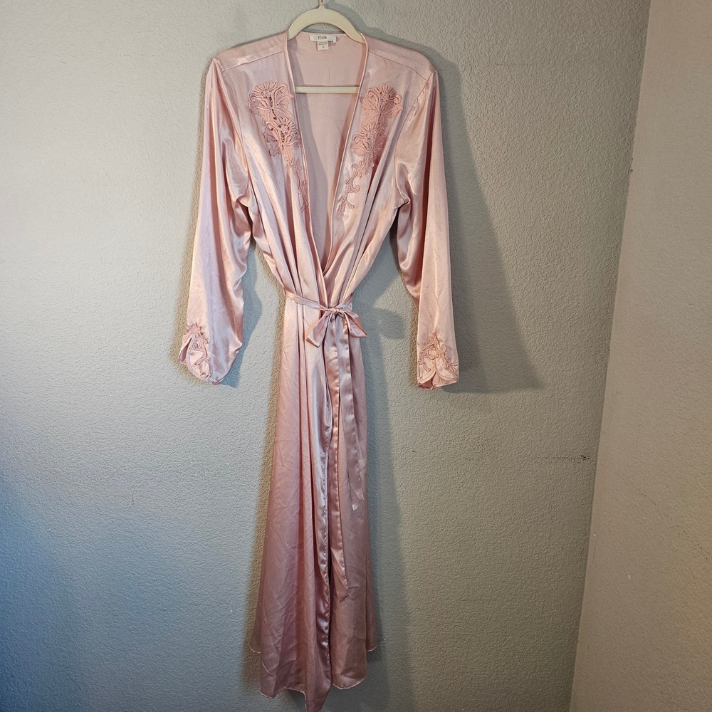 Flora pink lrg/xl robe gown with applique coquette girl romantic balletcore